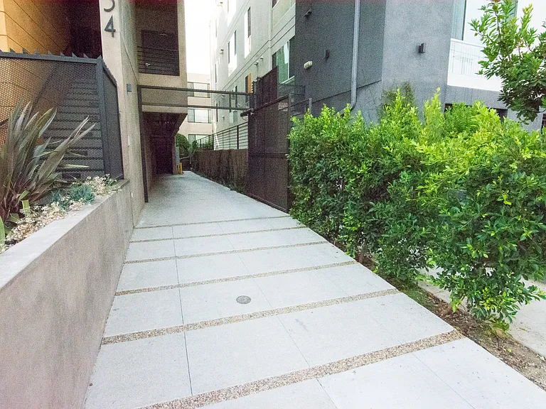 11254 Mississippi Ave #104A — Photo 46
