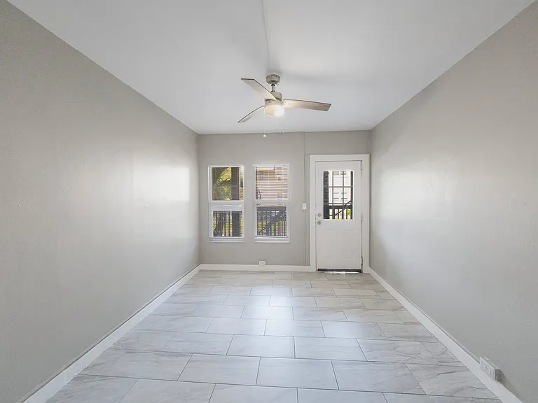 433 Delmar Ter S #1 — Photo 2