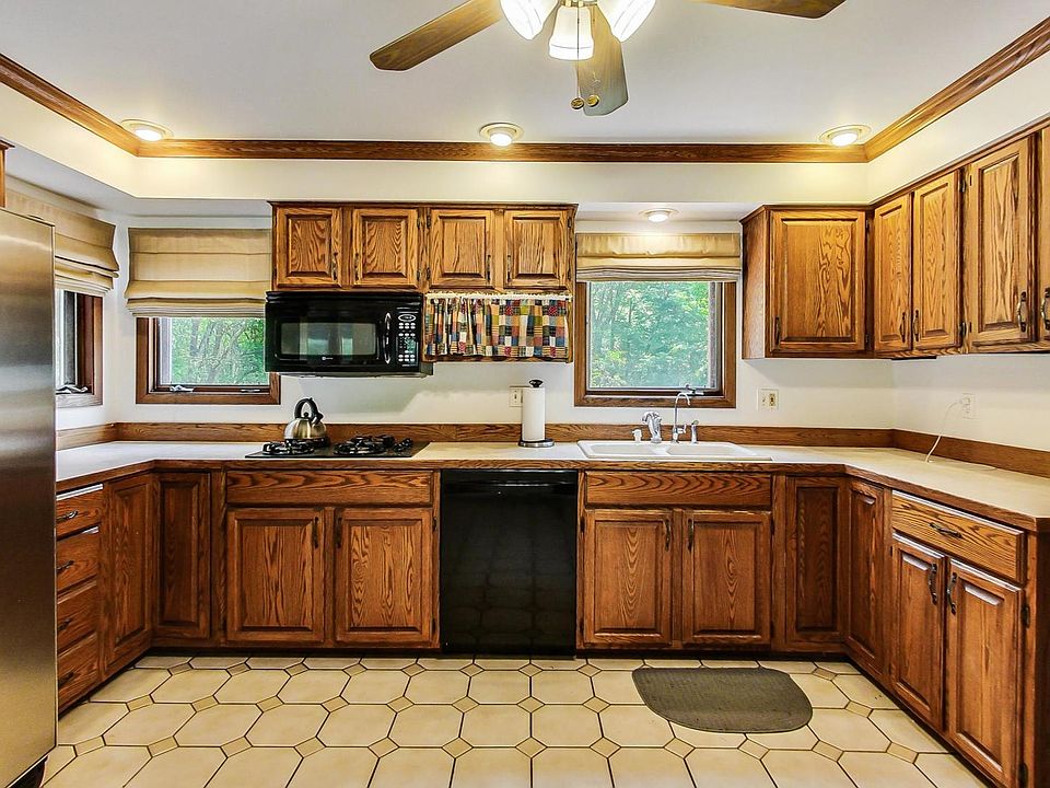 40353 N Bluff Lake Rd, Antioch, IL 60002 Zillow