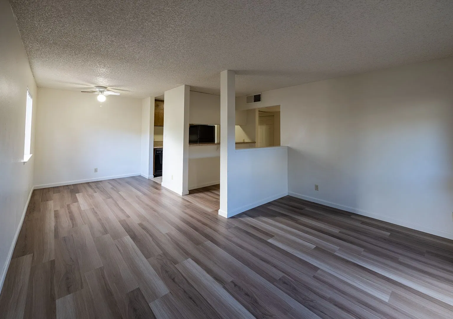 1000 Beck St — Photo 4