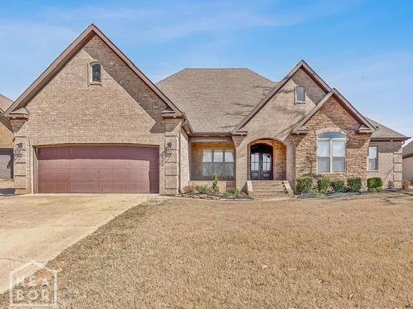 2216 Williamsburg Dr, Jonesboro, AR 72404