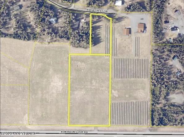 35595 Ridgecrest Cir, Sterling, AK 99672