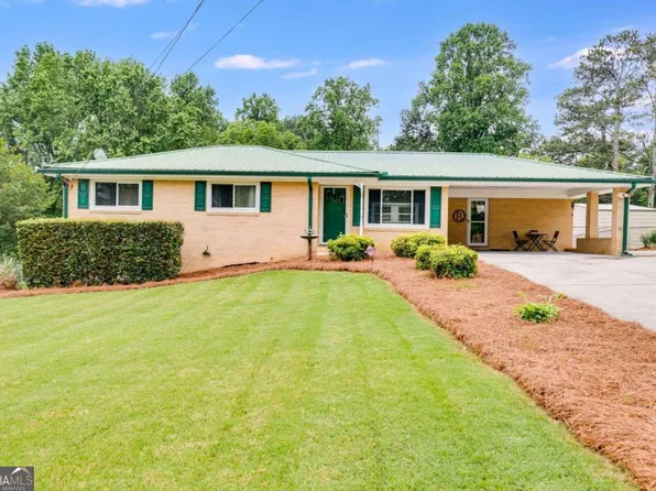 3703 Rogers Dr, Douglasville, GA 30134