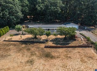 38611 Century Dr NE, Albany, OR 97322