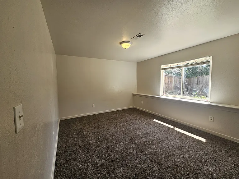 3700 Whitney Way, Evans — Photo 10
