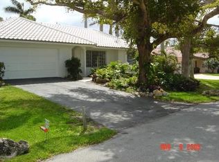 33 Anna St, Ocean Ridge, FL 33435