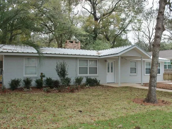 233 White St, Niceville, FL 32578