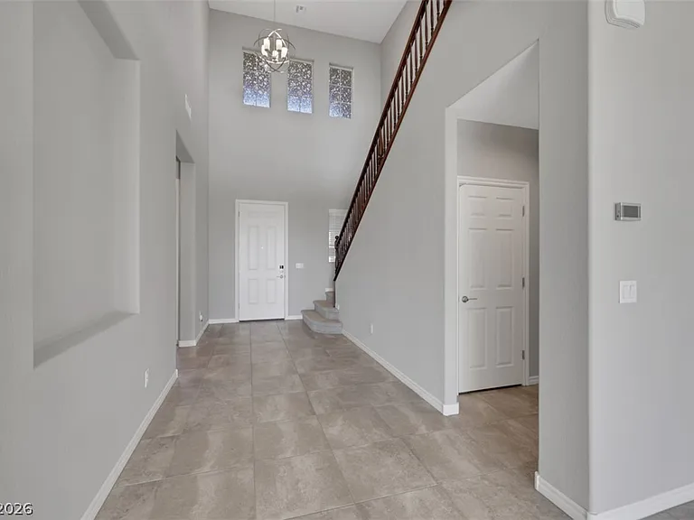 224 Highspring St — Photo 2