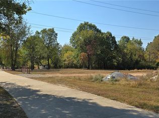 S Goad Springs St, Lowell, AR 72745