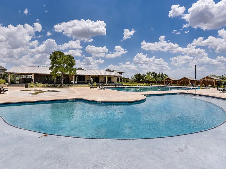 4205 Lynette Ln — Photo 33