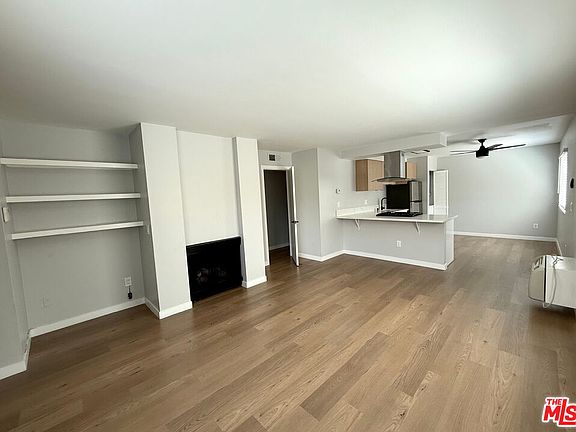 3rd image of 9900 Ramona St