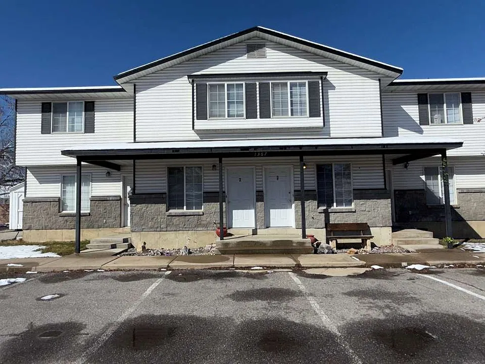 1367 N 220 W #2