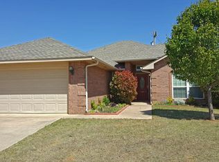 209 Dollina Ct, Norman, OK 73069