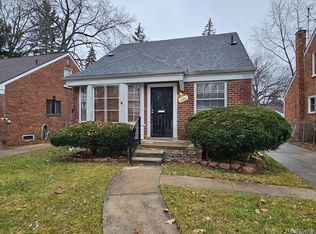 10001 Fielding St, Detroit, MI 48228