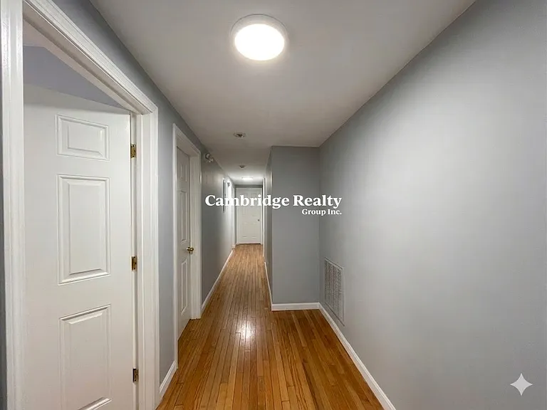 48 Derby St #1T — Photo 3