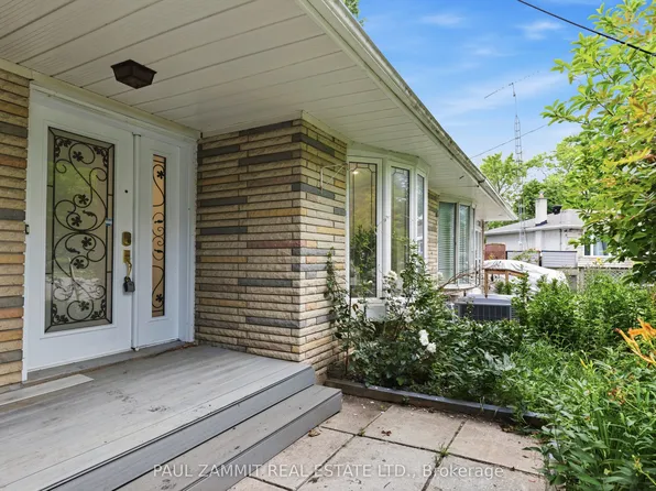 6 King Richard Ct, Markham, ON L3P 1M1