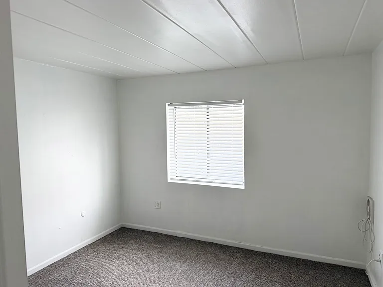 Riverview — Photo 12