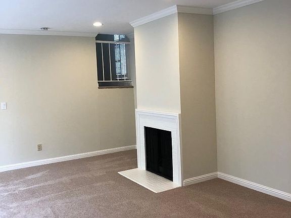5th image of 1919 Alameda De Las Pulgas APT 33