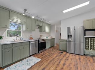 128 Boyd Rd, Red Rock, TX 78662