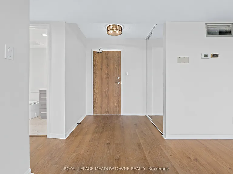 1230 Marlborough Ct #506 — Photo 6
