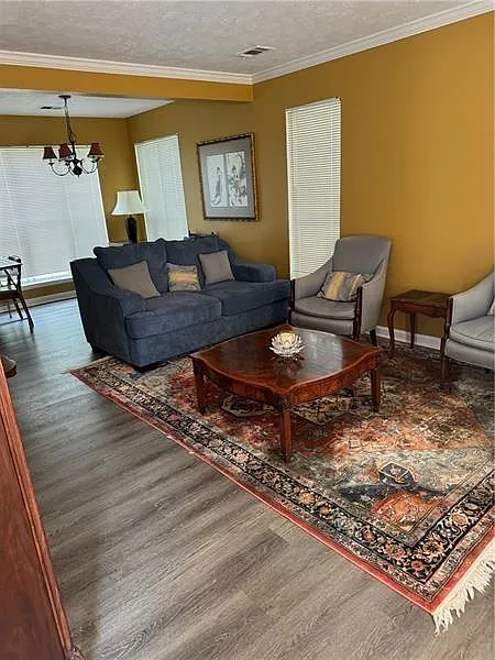 3 bed, 3.0 bath, 1516 sqft, $1,700 — Photo 4