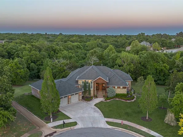 1308 Chain Bridge Ct, Edmond, OK 73034