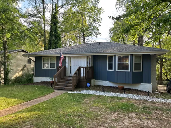 820 Tullahoma Dr, Auburn, AL 36830