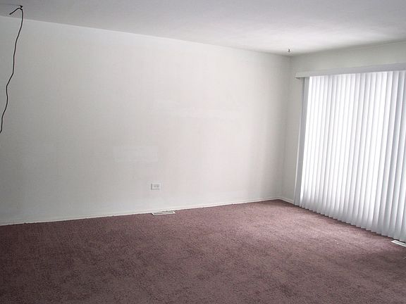 5th image of 17780 W Winnebago Dr