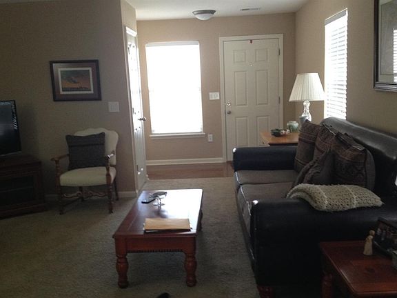 2nd image of 1316 Blarney Ct