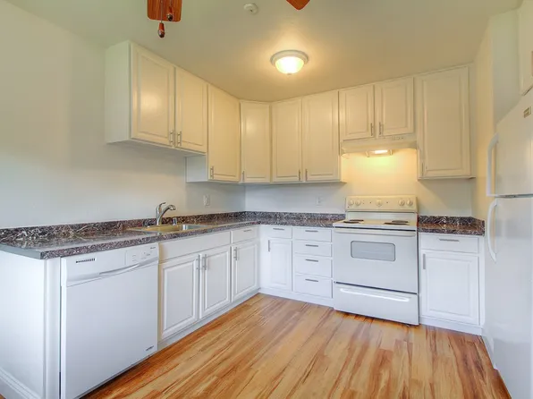 6233 Montecito Blvd APT 27, Santa Rosa, CA 95409