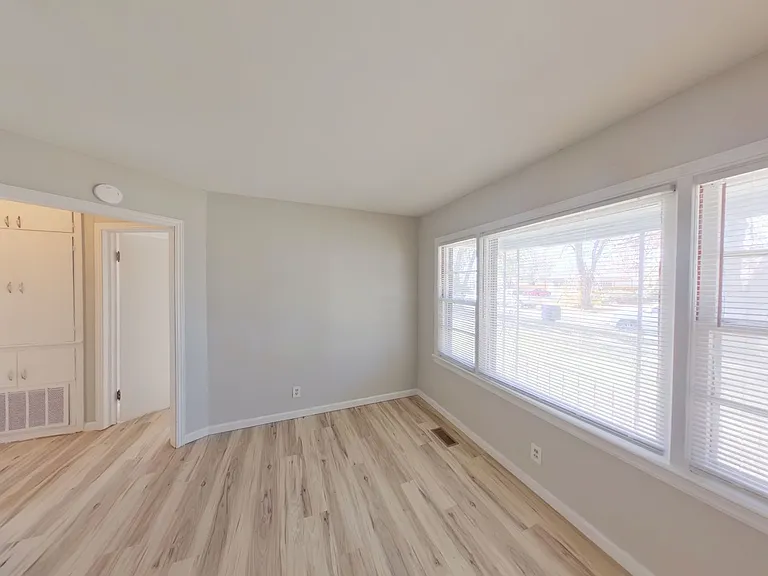 2312 S Topeka Ave — Photo 3