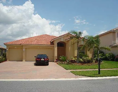 121 Tuscany Dr Photo 1