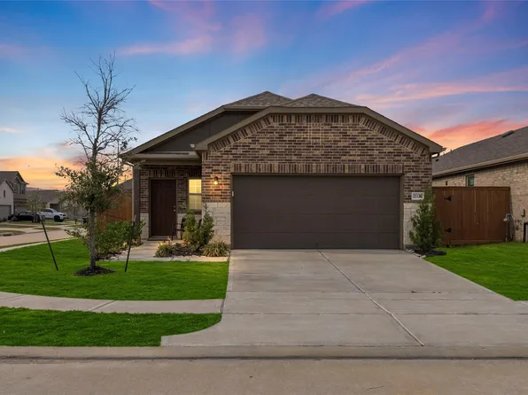 21126 Coral Blossom Ln, Cypress, TX 77433