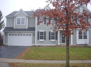 3142 Holden St, Elgin, IL 60124