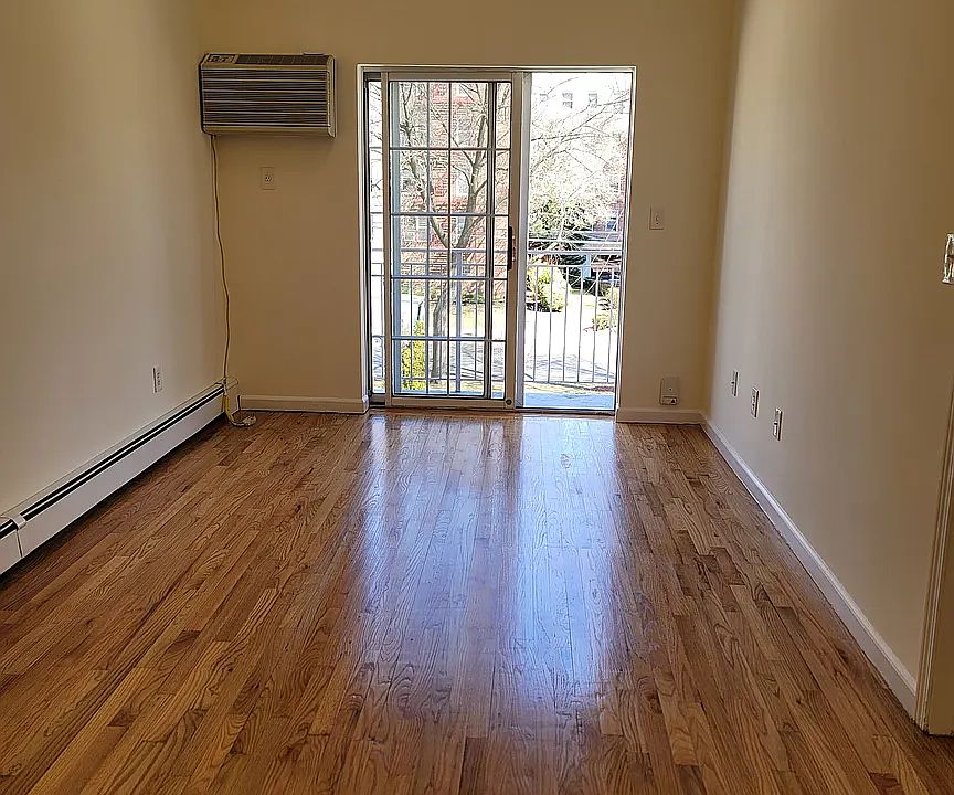 1st image of 86-72 Midland Pkwy #3