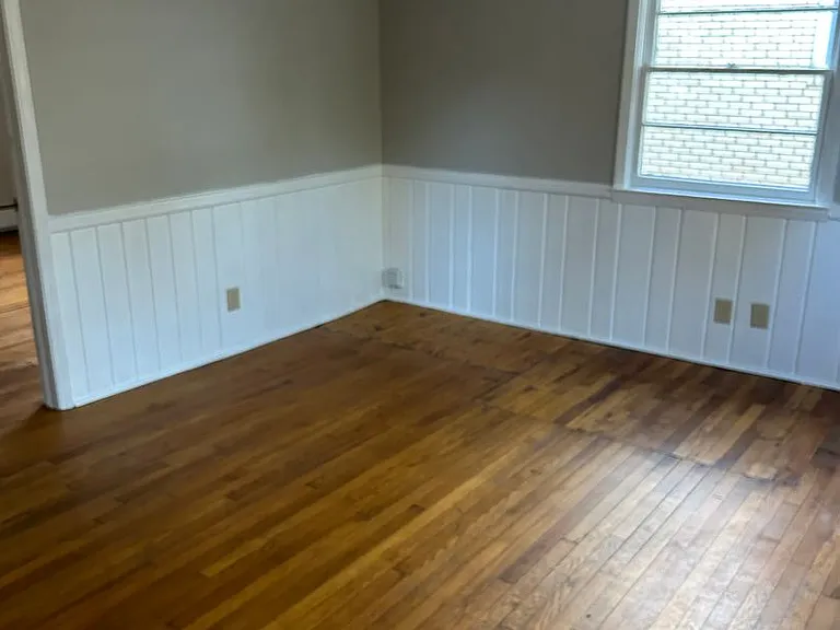 1608 Emerald St — Photo 3