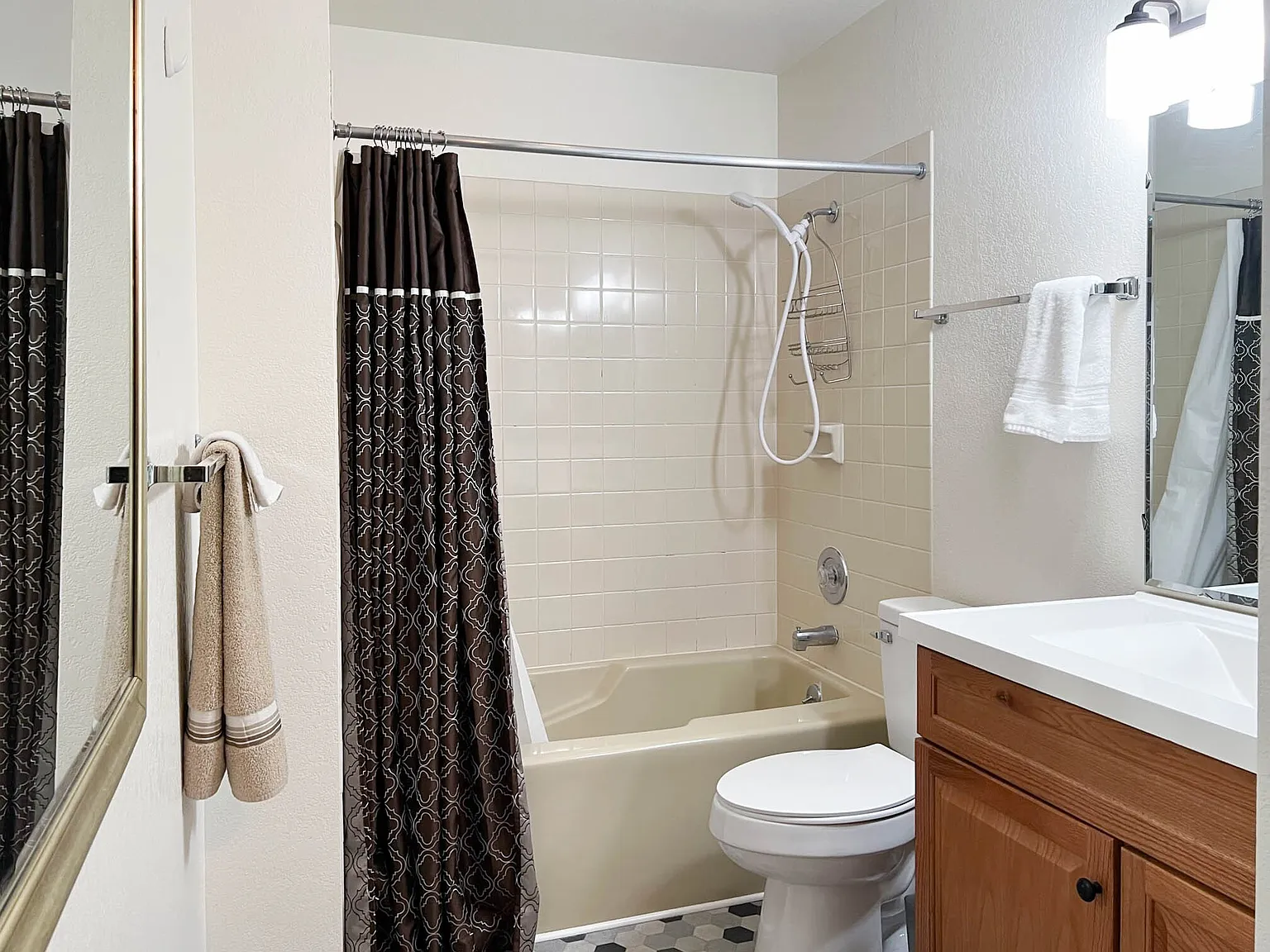 315 E 12th #248 - 1 — Photo 2