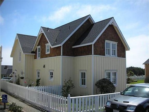 Duplex from Calpella st