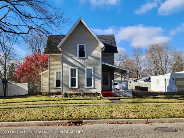 630 S Sheldon St, Charlotte, MI 48813