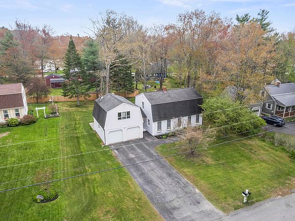 2nd image of 35 Buttonwood Road