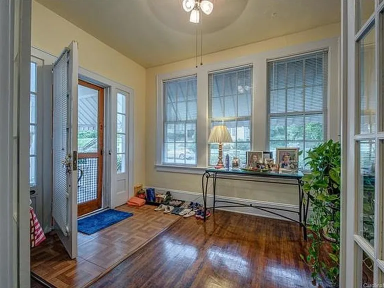 506 S Lee St #C — Photo 3