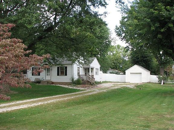 (before) Well built and maintained Colonial (before photo)