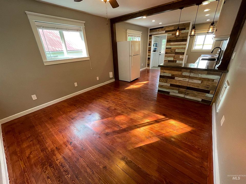 620 Elm St, Potlatch, ID 83855 Zillow