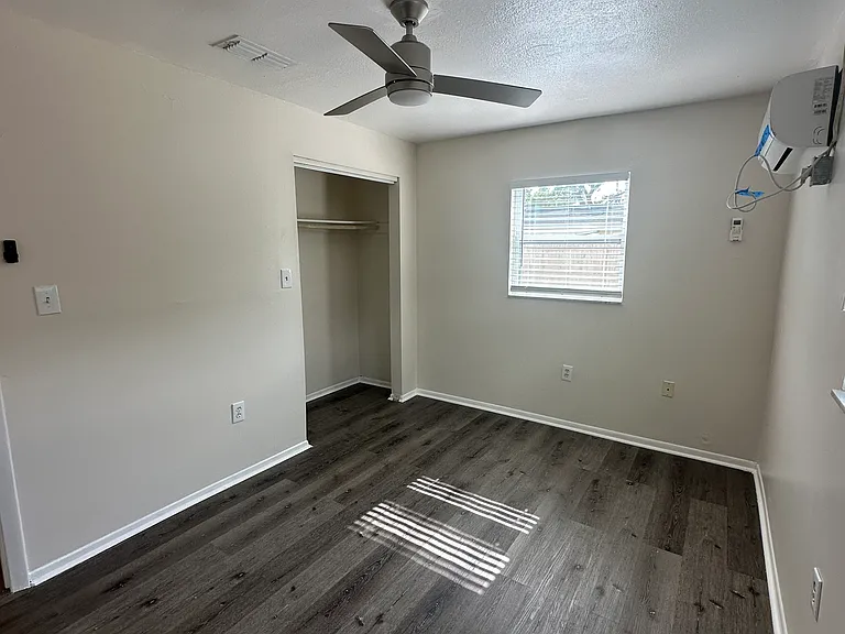 6800 59th Ln N — Photo 12