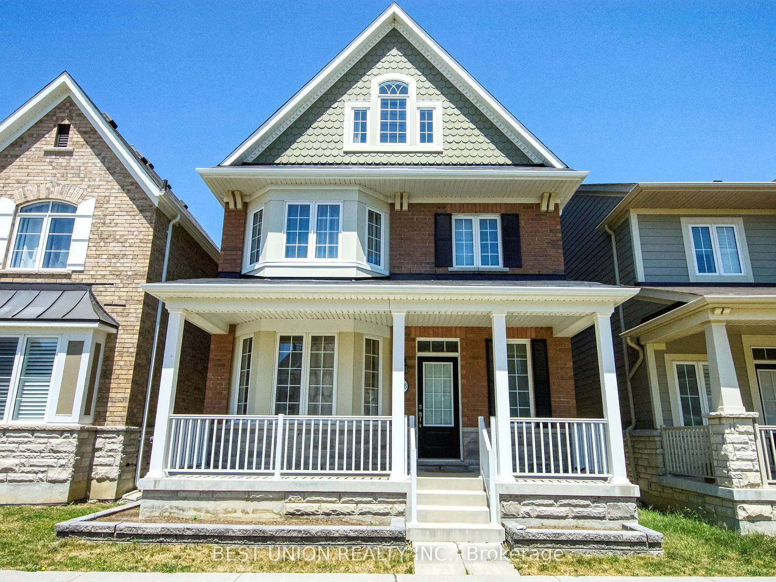 5 bed, $4,200 — Photo 1