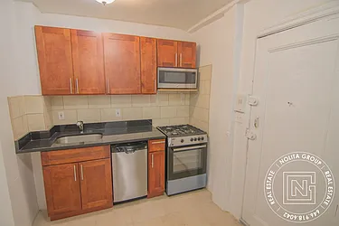 Rented by Nolita Group