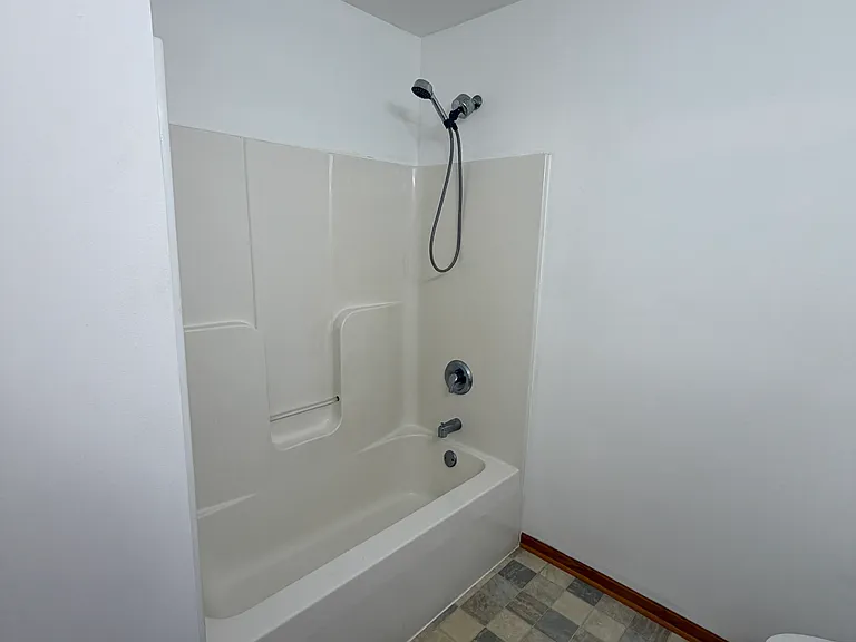W1194 Flamingo Dr — Photo 5
