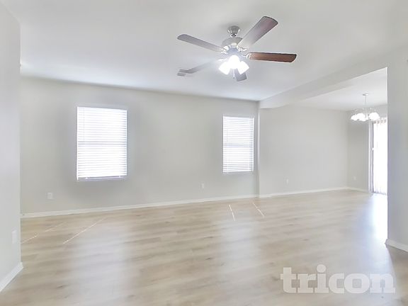 4th image of 11807 W Aster Dr