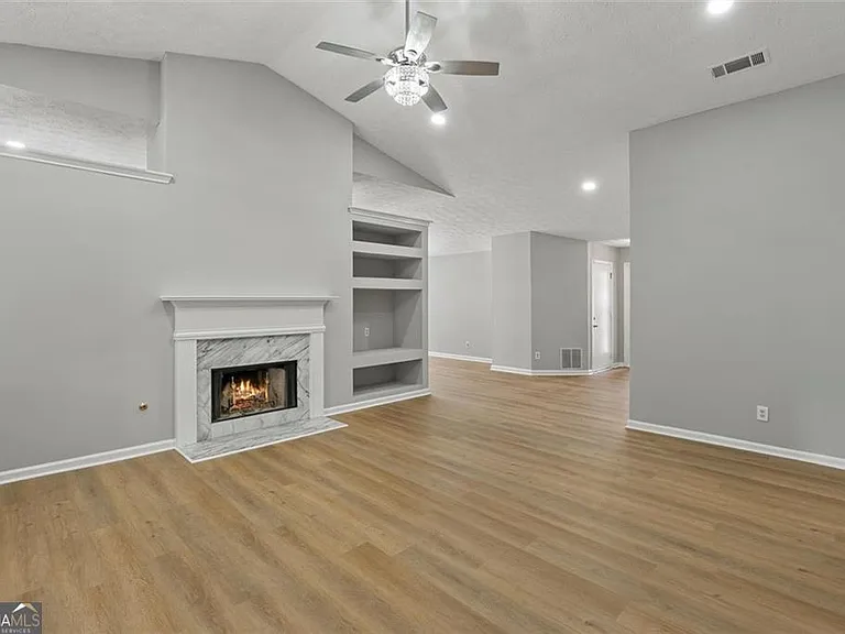 4680 Sterling Oaks Ct — Photo 6