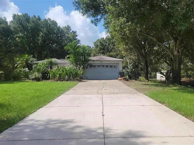 895 Keen Rd — Photo 6